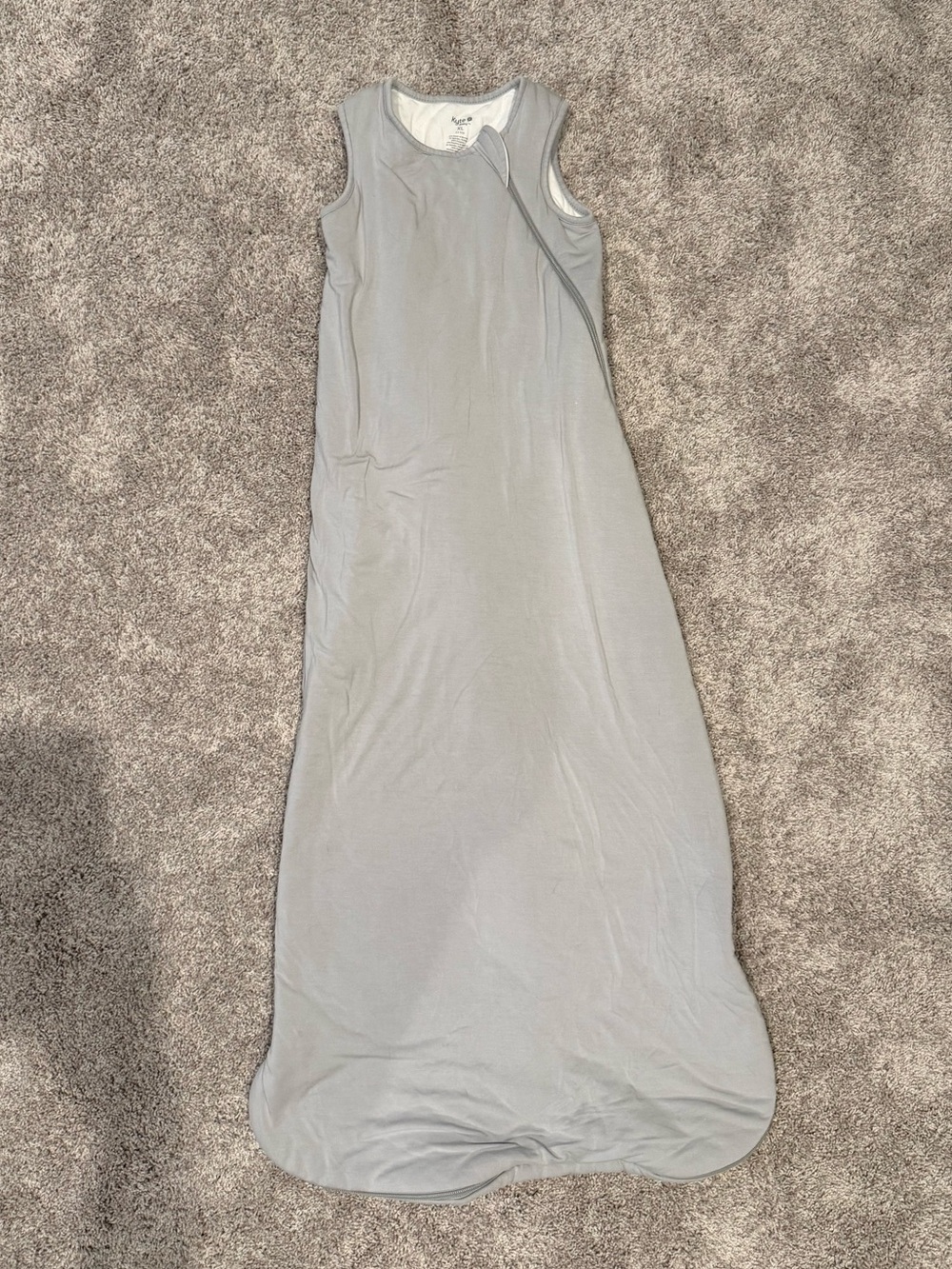 Kyte Baby Sleep Sack. XL. 2.5 tog. Gray. Gently used. Non smoking.